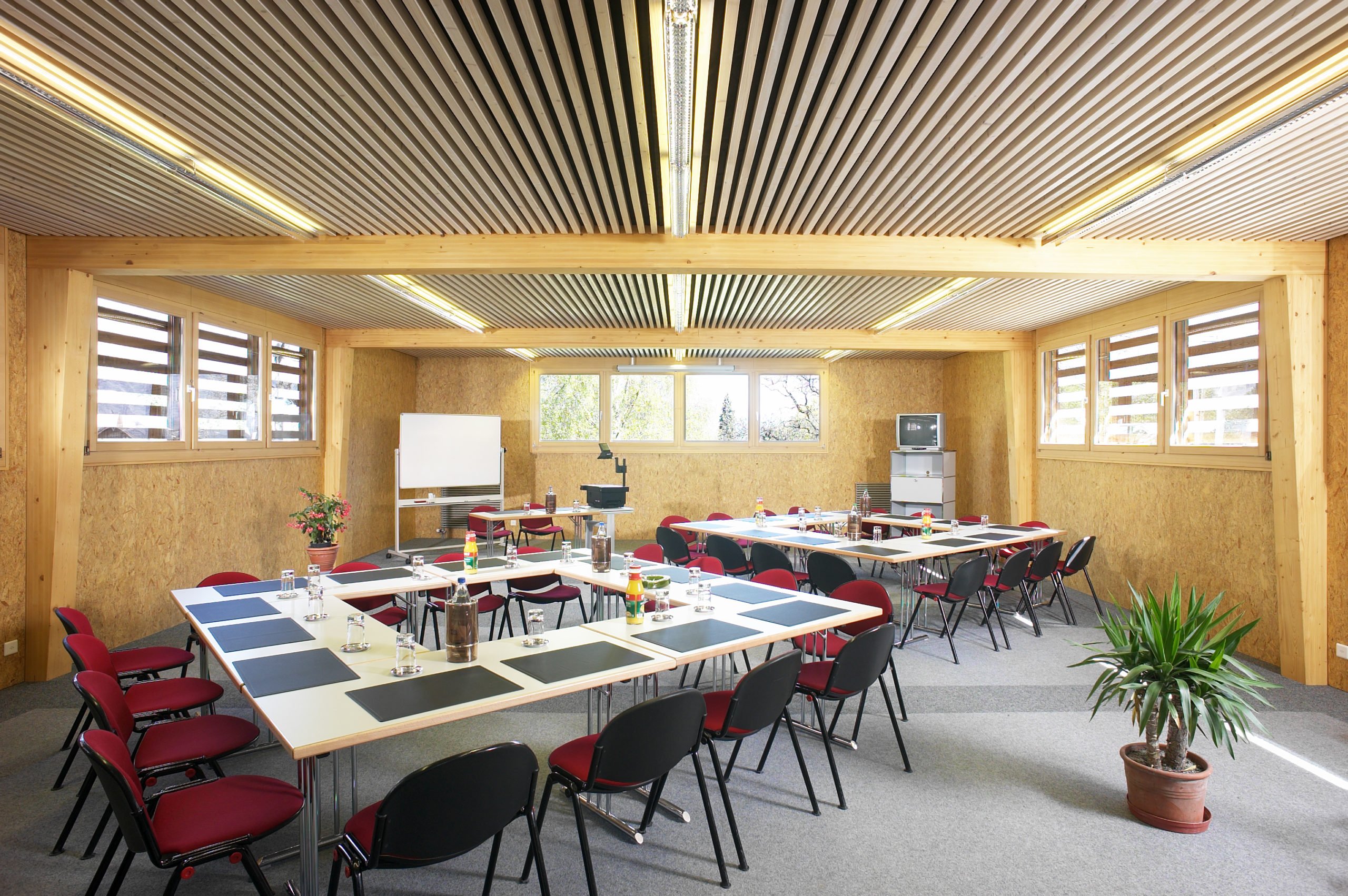 Salle De Conf Piscine 2.jpg