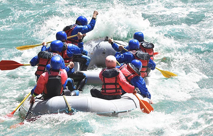 Sortie Equipe Rafting Valais Sierre